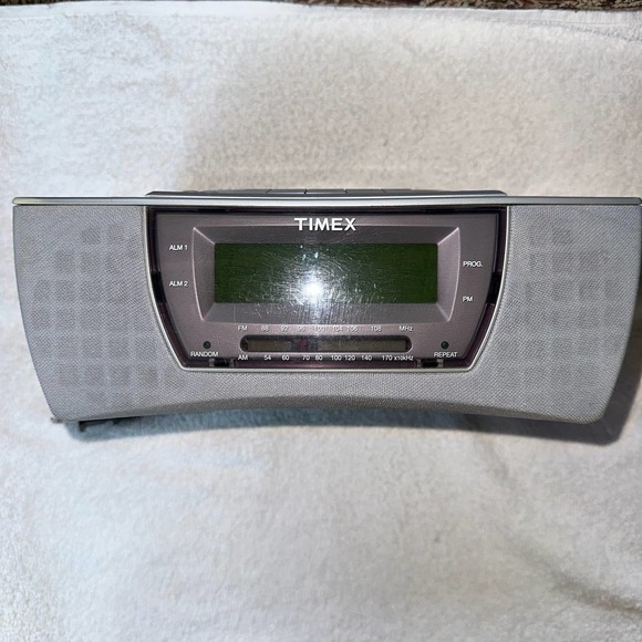 Preowned 2003 TimexNature Sounds Alarm Clock T608T (CD Not Working) - Picture 3 of 11